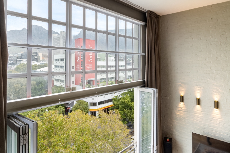 2 Bedroom Property for Sale in Cape Town City Centre Western Cape